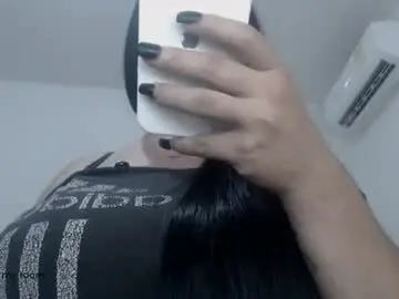 Chaturbate Live Sex Cam of mistressxxalice