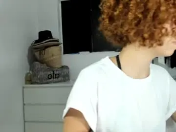 Chaturbate Live Sex Cam of mon_belle