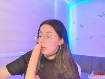 Chaturbate Sex Cam of sweettvera_