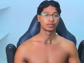 Chaturbate Nude Webcam of cassian_gold
