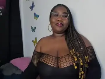 Chaturbate Live Sex Cam of darnellqueen