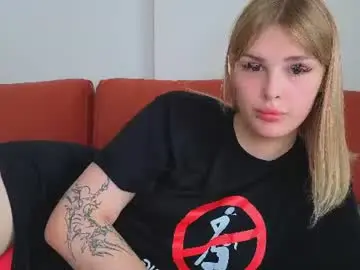 Chaturbate Adult Webcams of krisi_myrr