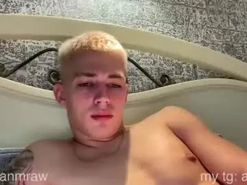 Chaturbate Nude Webcam of lil_addy