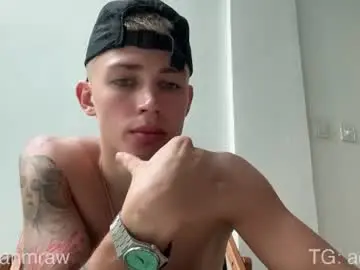 Chaturbate Live Porn of lil_addy