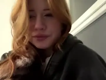 Chaturbate Live Sex Cam of chantellefare