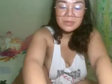Chaturbate Live Porn of hot_emma1112