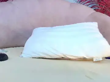 Chaturbate Live Sex of renatabloom