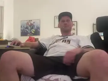 Chaturbate Watch Live Sex Cams of strammer_willi