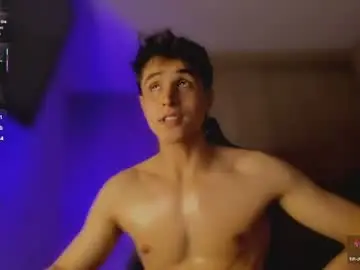 Chaturbate Nude Webcam of thomklein