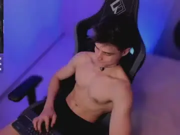 Chaturbate Live Sex Cam of thomklein