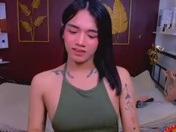 Chaturbate Live Sex Cam of zyphyr_elf