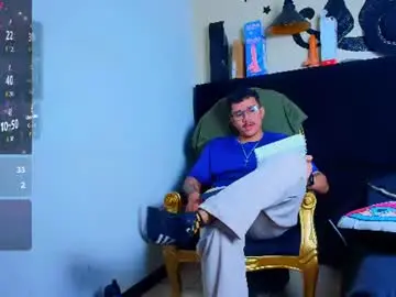 Chaturbate Private Sex Chat of ariies13