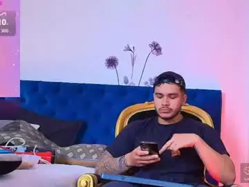 Chaturbate Best live sex cam show of ariies13