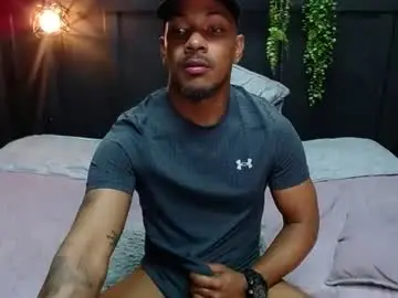Chaturbate Live Sex Cam of ethan_jons