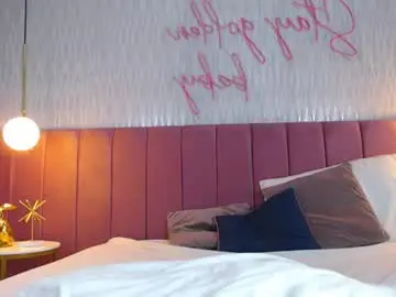 Chaturbate Free Live Porn of valerie_miller_1