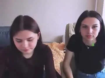 Chaturbate Live Sex Cam of adelina_xxx