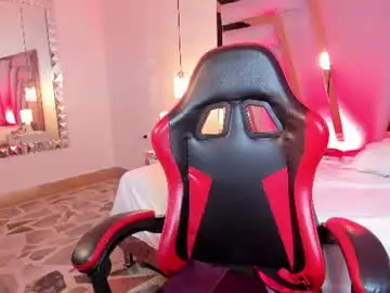 Chaturbate Best live sex cam show of emilyjhons_
