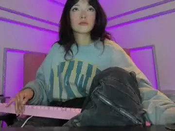 Chaturbate Free Porn Cam of kitty_petitte