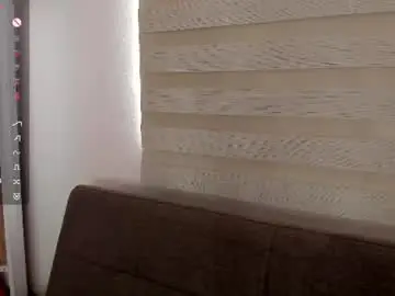 Chaturbate Live Sex Cam of missweetpeach