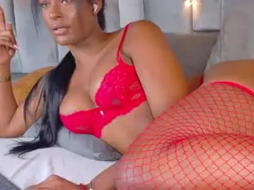 Chaturbate Live Sex Cam of nahomicampbell_