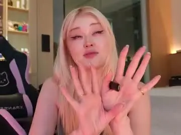 Chaturbate Live Sex Cam of seduza_hyun