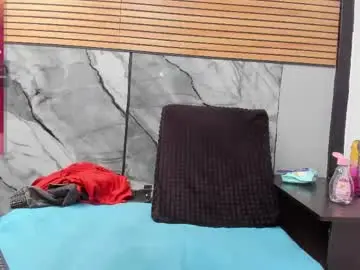Chaturbate Live Sex Cam of catalinaa32