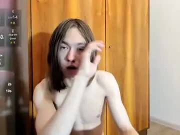 Chaturbate Best live sex cam show of krisfemboy