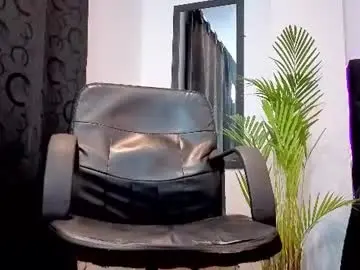 Chaturbate Best live sex cam show of noha_wolf