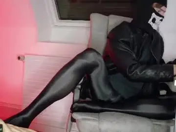 Chaturbate Best live sex cam show of nyl0nnickb0y