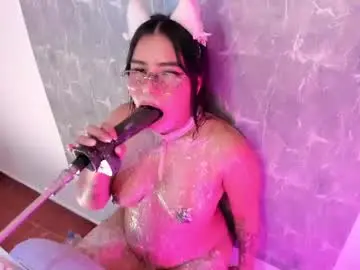 Chaturbate Adult Video Chat of pocahontaslatinaa
