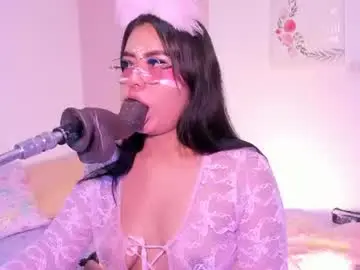 Chaturbate Sex Chat of pocahontaslatinaa