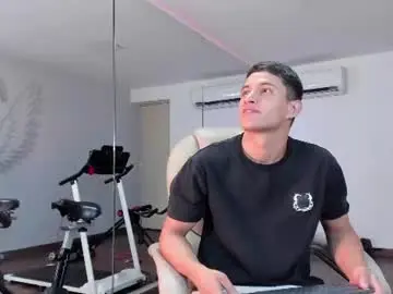Chaturbate Free Porn Cam of simon_axe