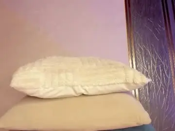 Chaturbate Best live sex cam show of sweet_skiinny