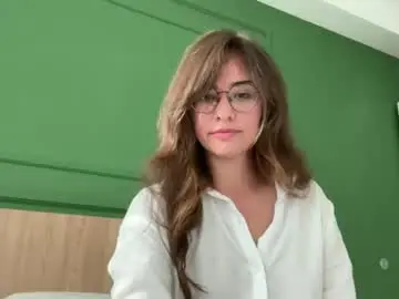 Chaturbate Live Sex Cam of anna_skye