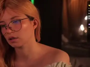 Chaturbate Best live sex cam show of illegaldream