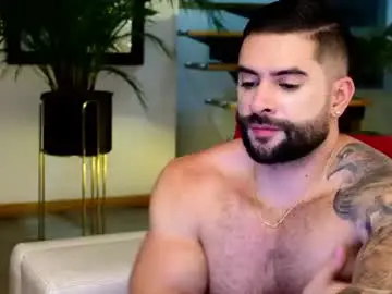 Chaturbate Live Porn of lukhass