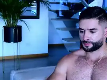 Chaturbate Live Sex Cam of lukhass