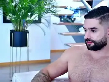 Chaturbate Live Sex Cam of lukhass