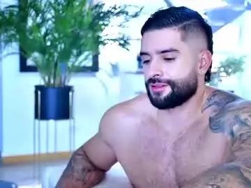 Chaturbate Live Sex Cam of lukhass