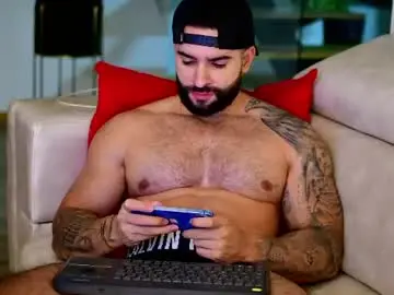 Chaturbate Watch Live Sex Cams of lukhass