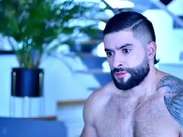 Chaturbate Nude Webcam of lukhass