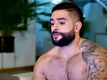 Chaturbate Live Sex Cam of lukhass