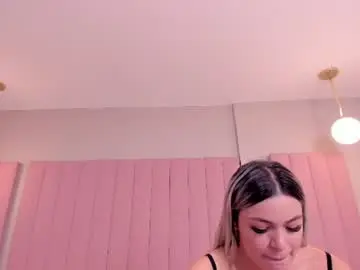 Chaturbate Watch Live Sex Cams of milaowens