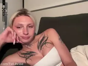 Chaturbate Live Porn of twl8vibe