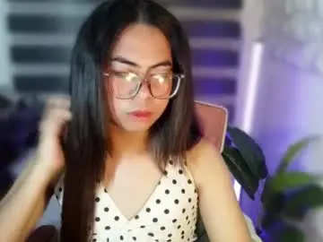 Chaturbate Live Sex Cam of teaseme_bellax