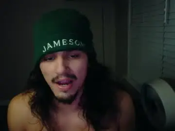 Chaturbate Free Porn Cam of apachewithawebcam