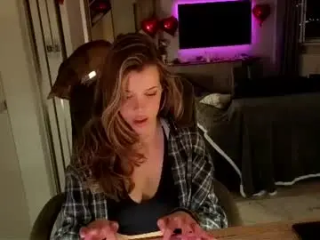 Chaturbate Live Sex Cam of bitter_moon