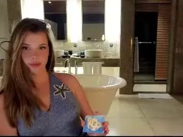 Chaturbate Free Porn Cam of bitter_moon