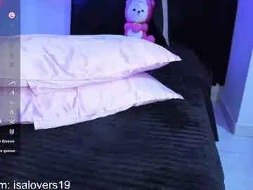 Chaturbate Live Sex Cam of isa_lovers