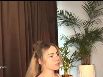 Chaturbate Watch Live Sex Cams of tatti_1